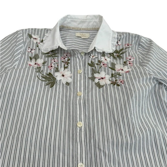 Kate Spade Embroidered Ruffle Shirt - Small - Picture 2 of 4